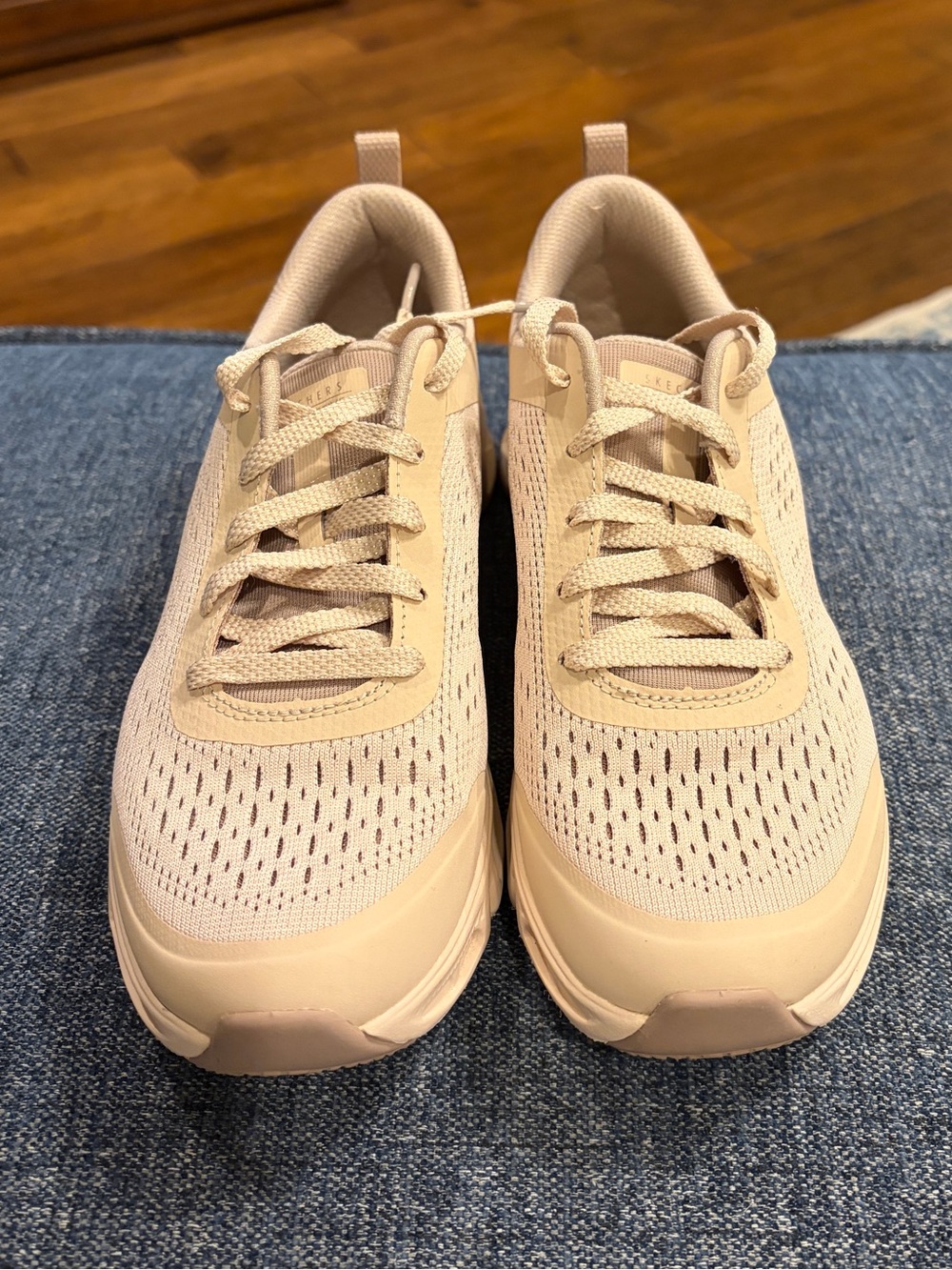Skechers Women's Breathable Light Beige Athletic Sneakers